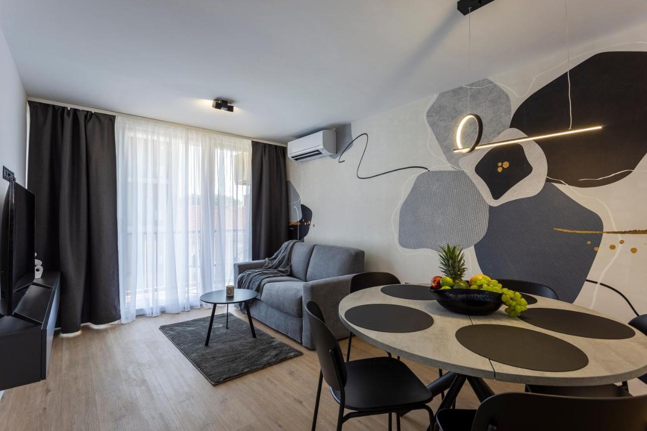Apartman Izis Centar Pule Пула Екстериор снимка