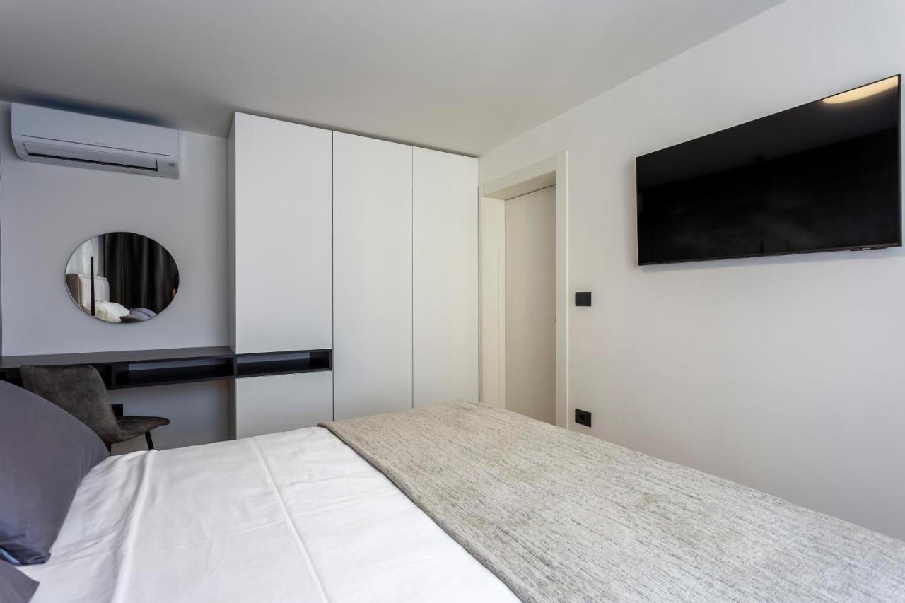 Apartman Izis Centar Pule Пула Екстериор снимка
