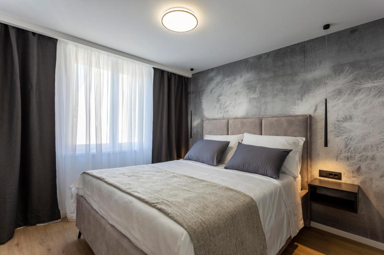 Apartman Izis Centar Pule Пула Екстериор снимка